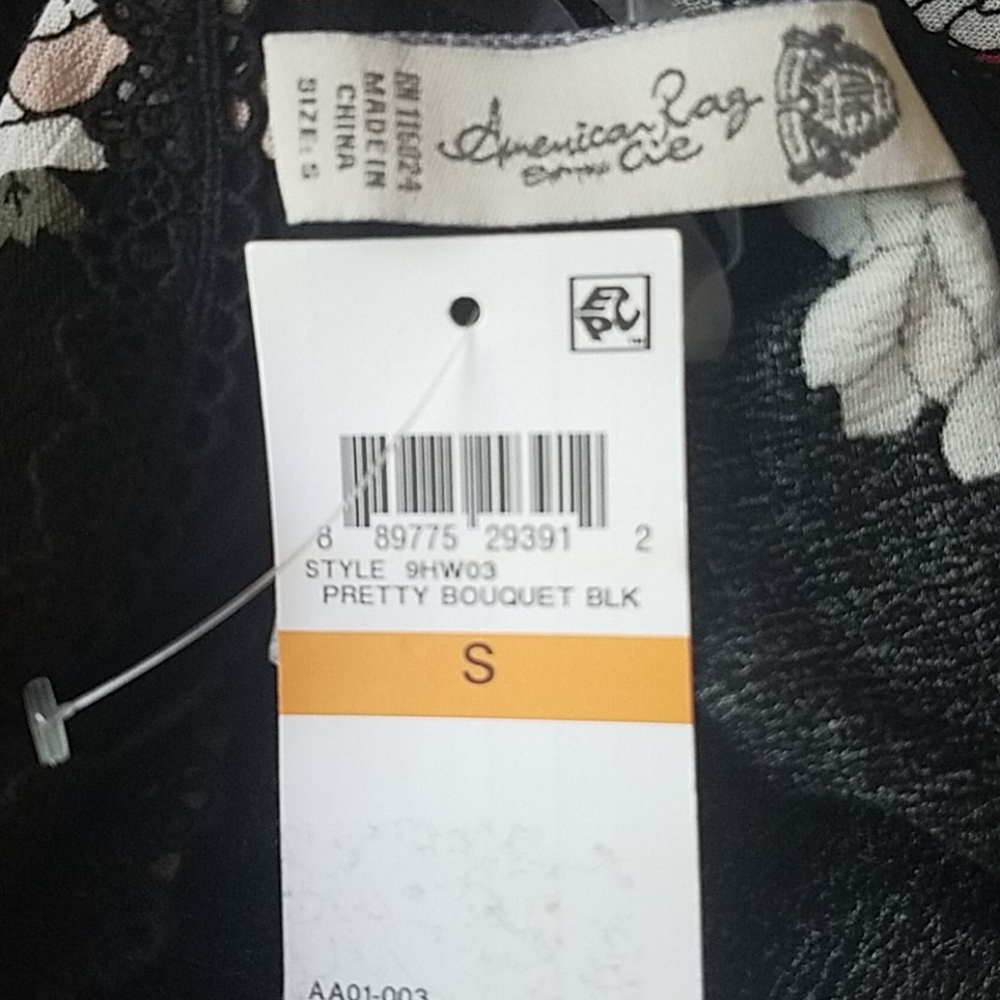 American Rag Blouse - Picture 12 of 16